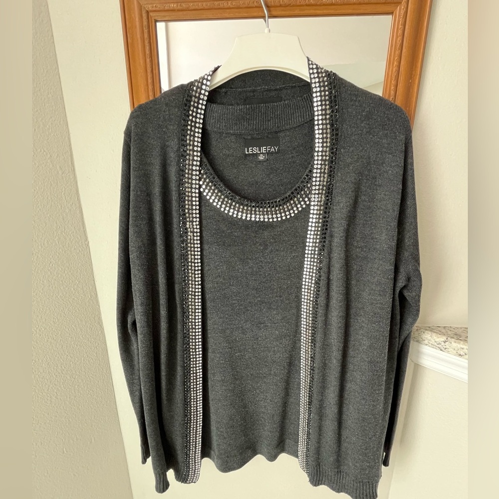 Leslie Fay 2-piece Cardigan with sleeveless tank. Great condition